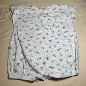 VTG/Y2k Carters Boys Romper with Snap Closure